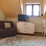 Uroczysko Starych Sztolni 住宿加早餐酒店 斯克拉斯卡波伦巴