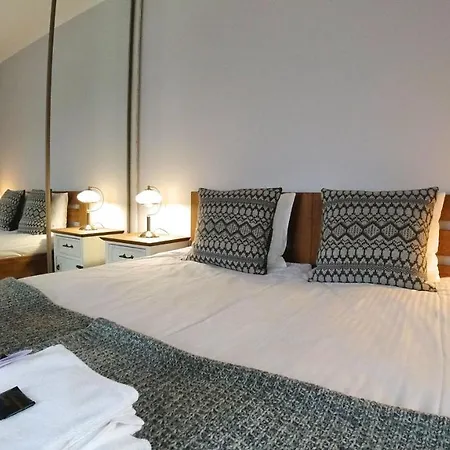 Uroczysko Starych Sztolni לינה וארוחת בוקר שצ'קלארסקה פוראובה