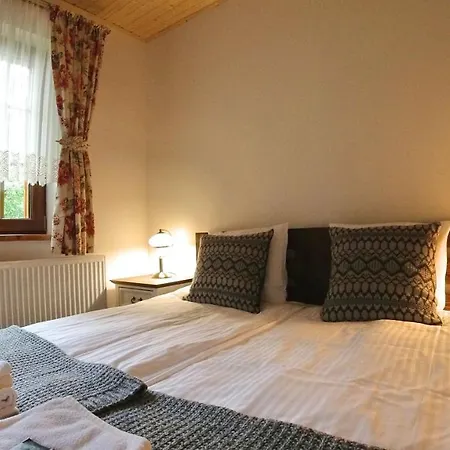 Uroczysko Starych Sztolni לינה וארוחת בוקר שצ'קלארסקה פוראובה