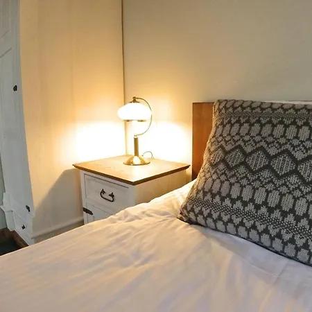 Uroczysko Starych Sztolni לינה וארוחת בוקר שצ'קלארסקה פוראובה