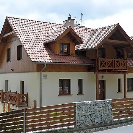 Uroczysko Starych Sztolni Bed & Breakfast 3*